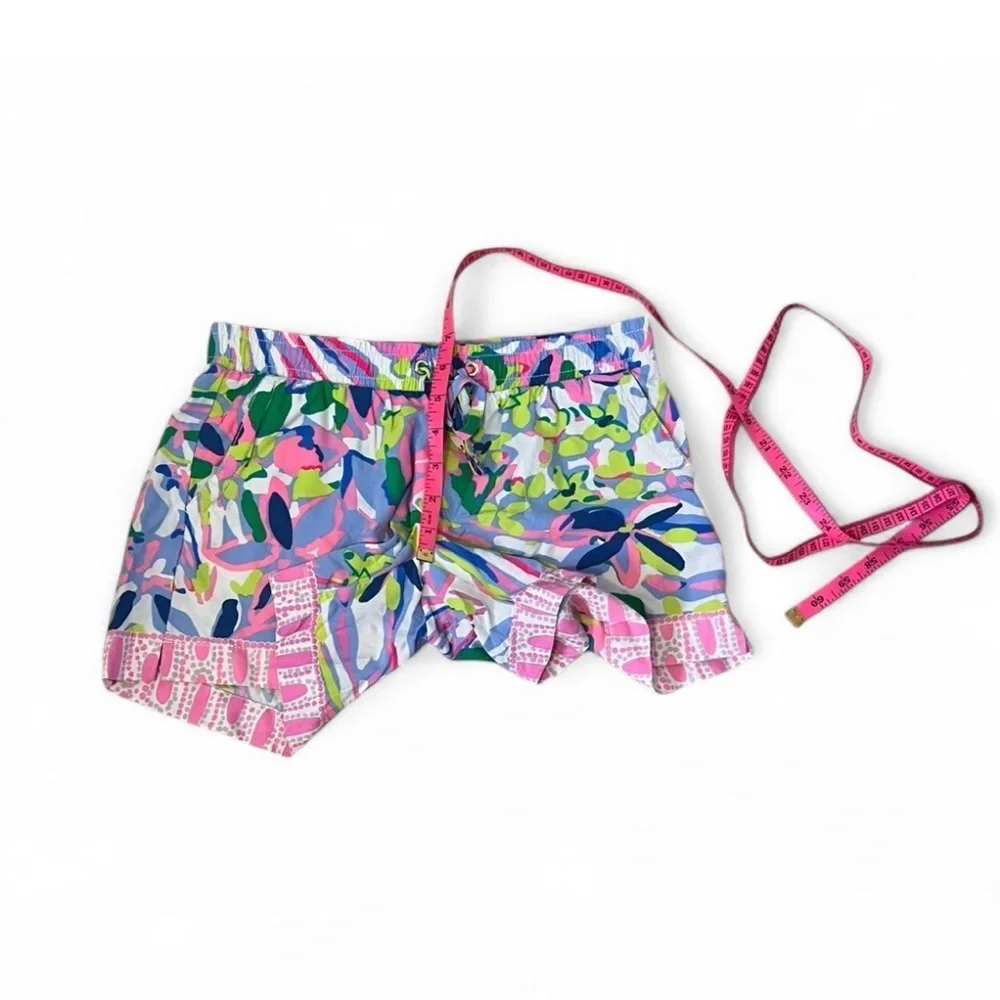 Lilly Pulitzer 5'' Katia Shorts Havin A Blast Engineered Size XXS. Tropical